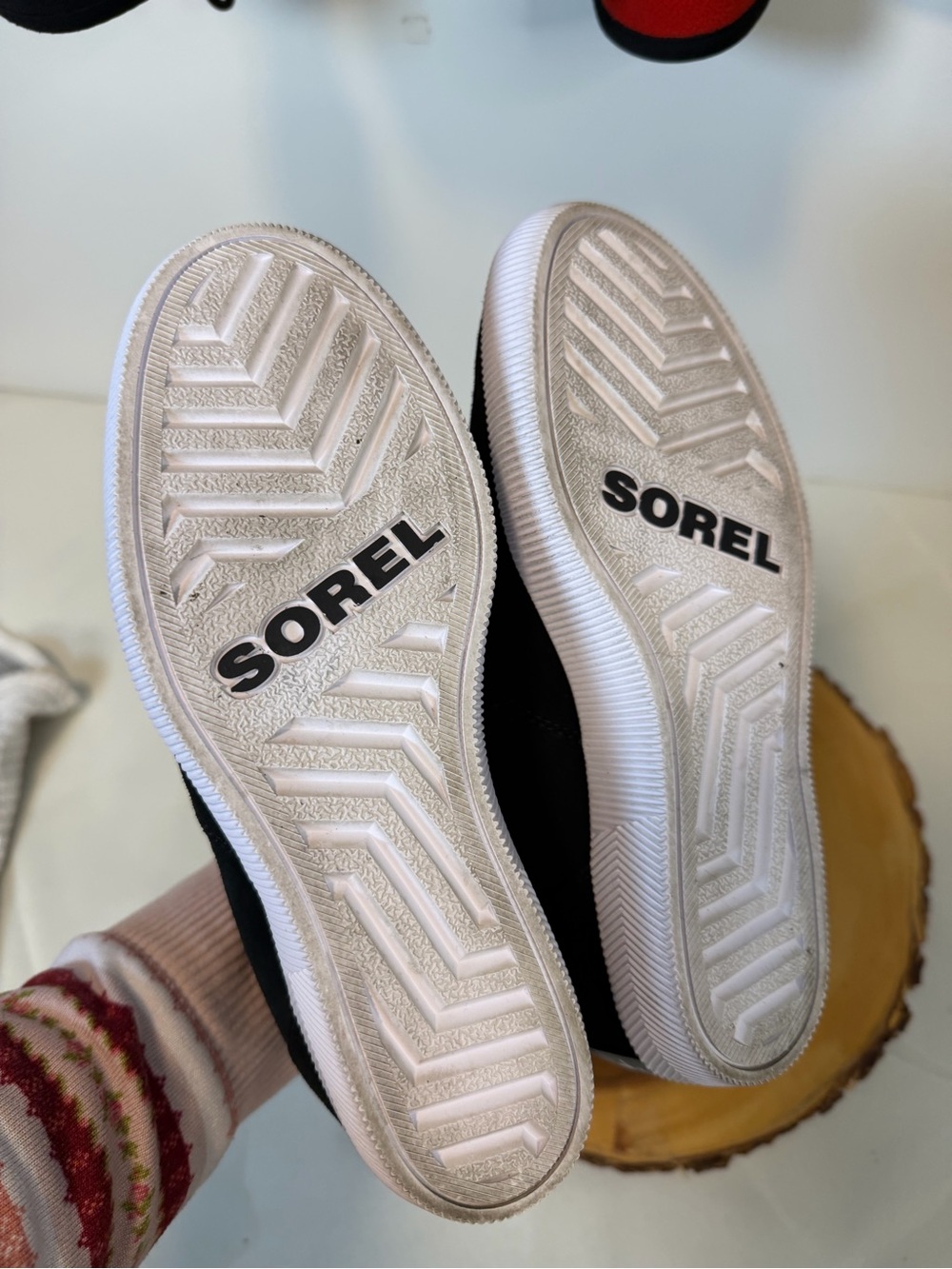 Sorel Out N About Slip On Wedge II Booties Black & White Suede Upper‎ Women’s 7 - Picture 10 of 10